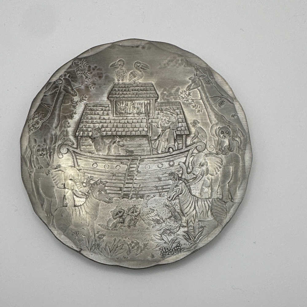 Wendell August Forge Noah’s Ark 4.5” Hand Hammered Aluminum Plate Vintage